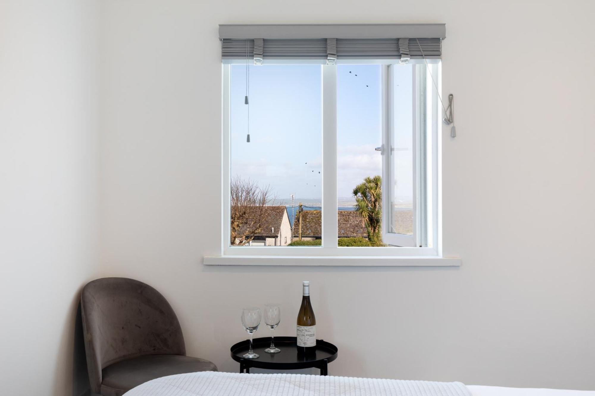 The Nook - Self Serviced Accommodation เซนต์ไอฟส์ ภายนอก รูปภาพ