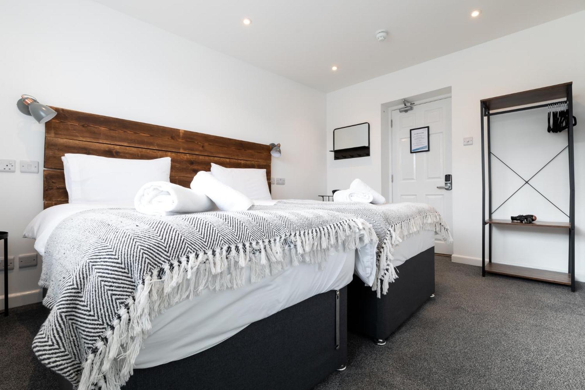 The Nook - Self Serviced Accommodation เซนต์ไอฟส์ ภายนอก รูปภาพ
